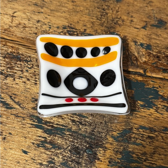 Artistic Fused Glass Trinket Dish - Picture 6 of 6